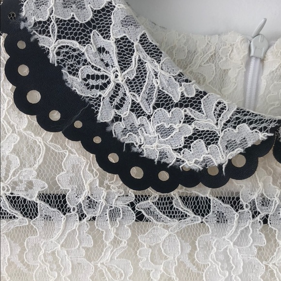 Lace top - Picture 2 of 4